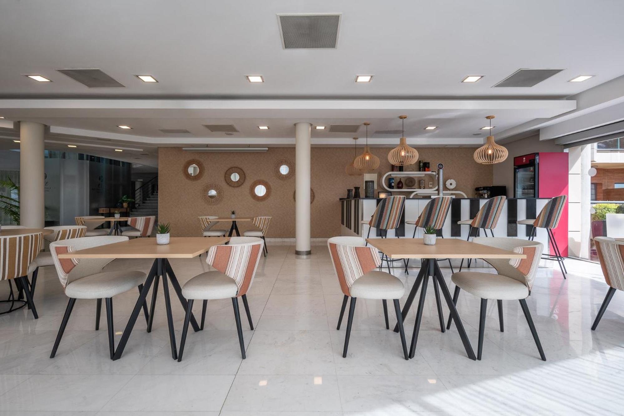 Exe Estepona Thalasso & Spa- Adults Only מראה חיצוני תמונה
